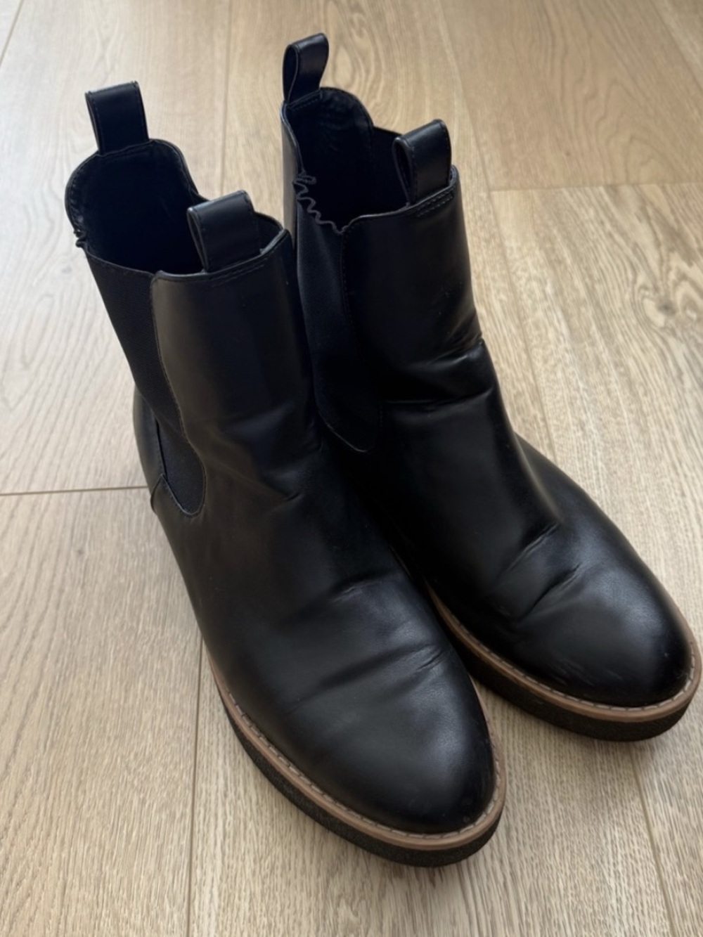 H&M Black Boots Chelsea Ankle Boot Shoes Womens 9.5